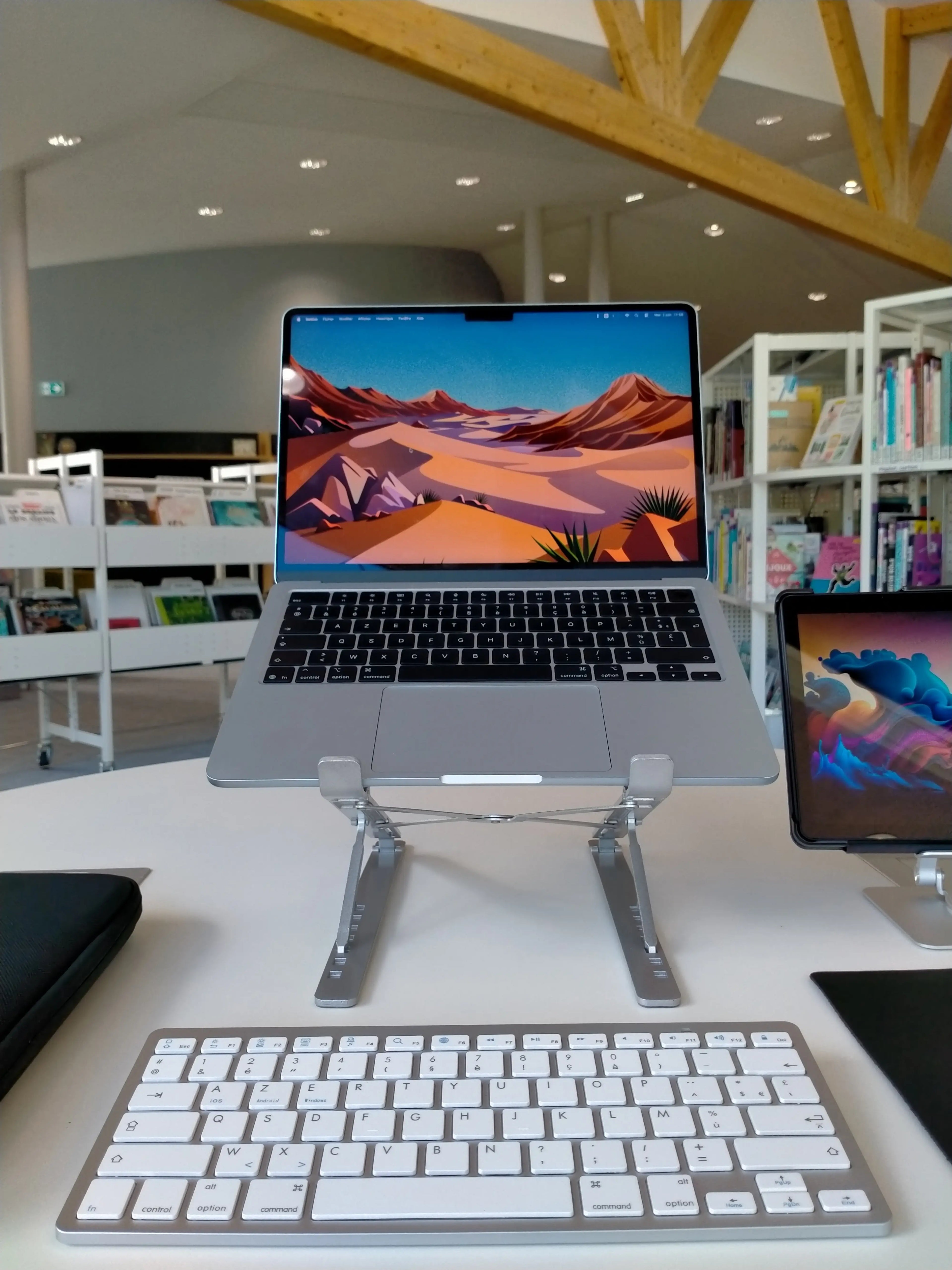 Support laptop Nomae